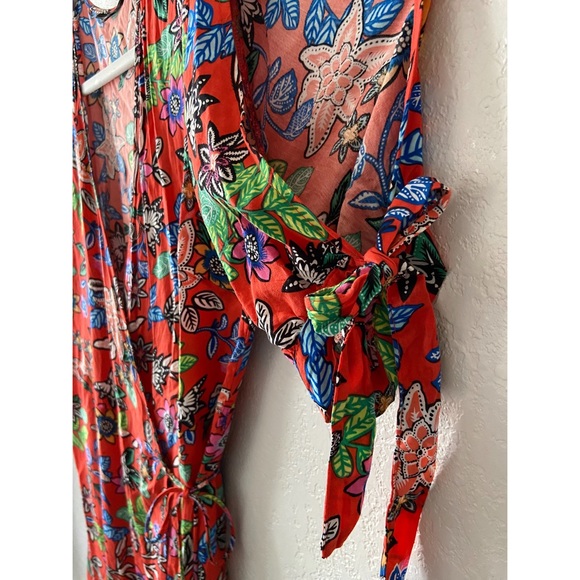 Colombian Azulu Midi Floral Wrap Dress 8 - Picture 1 of 4